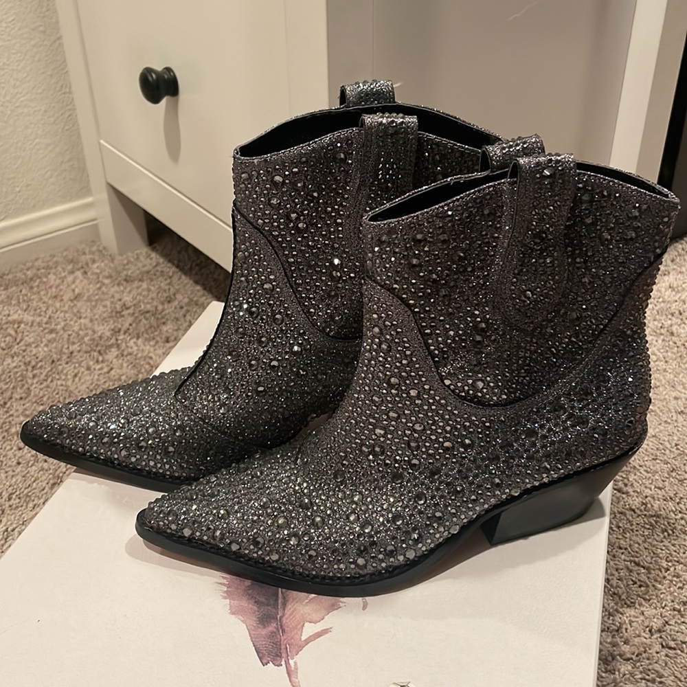 Jessica Simpson Pewter Rhinestone Tamira Booties size 7.5
